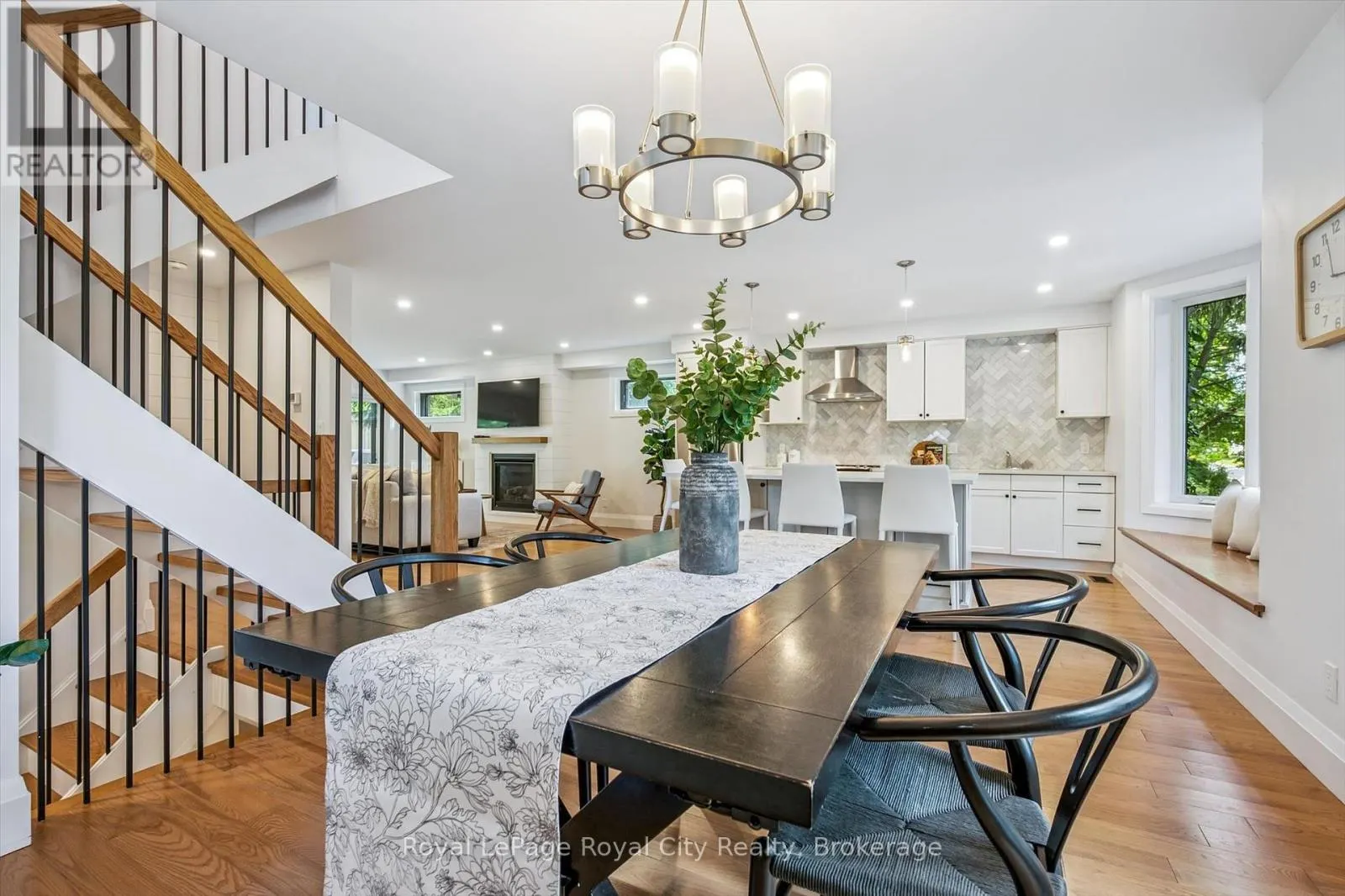 54 FORBES AVENUE