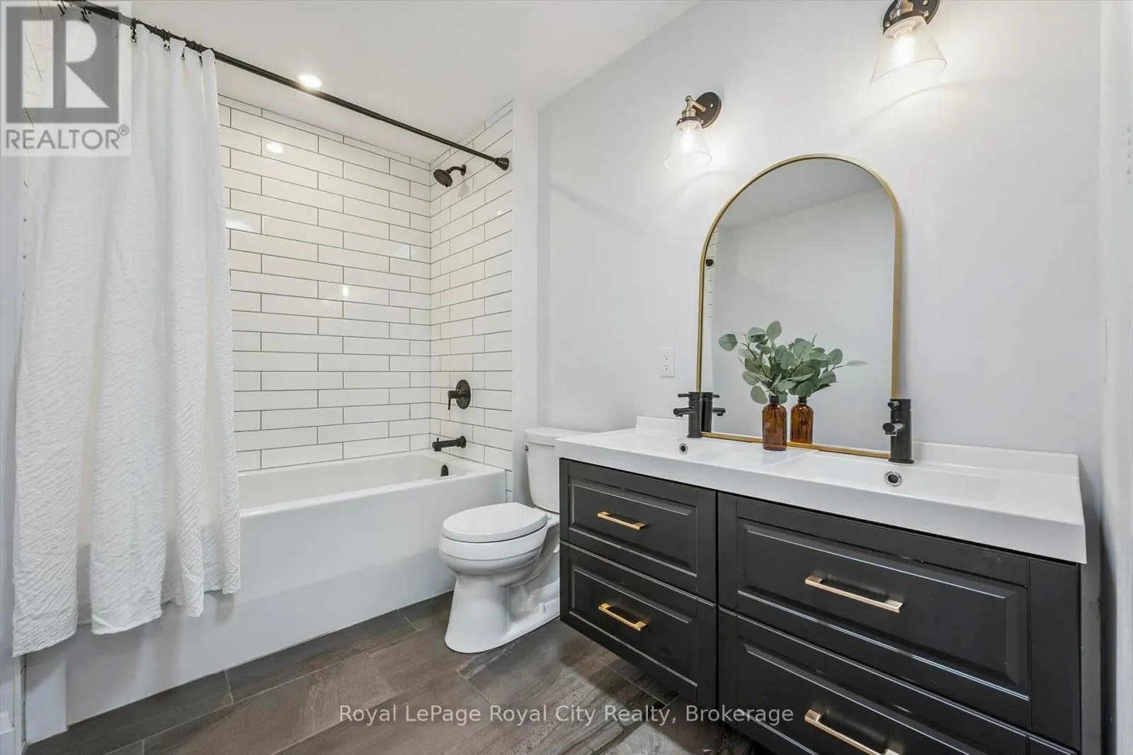 54 FORBES AVENUE