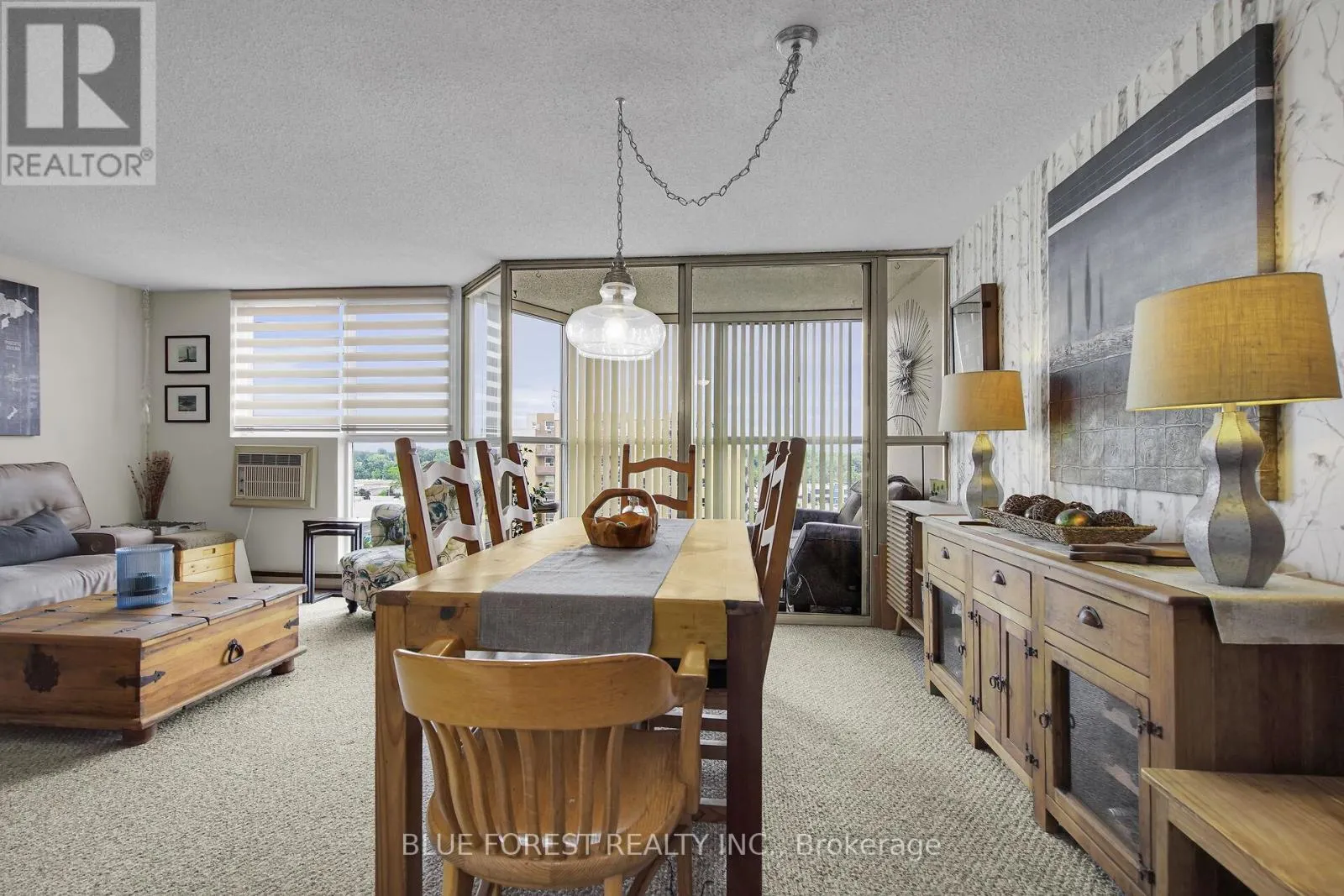 909 - 127 BELMONT DRIVE, #909