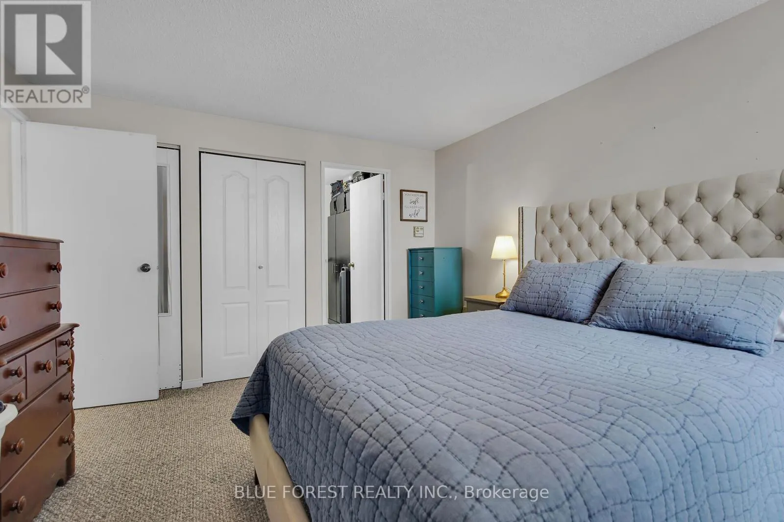 909 - 127 BELMONT DRIVE, #909