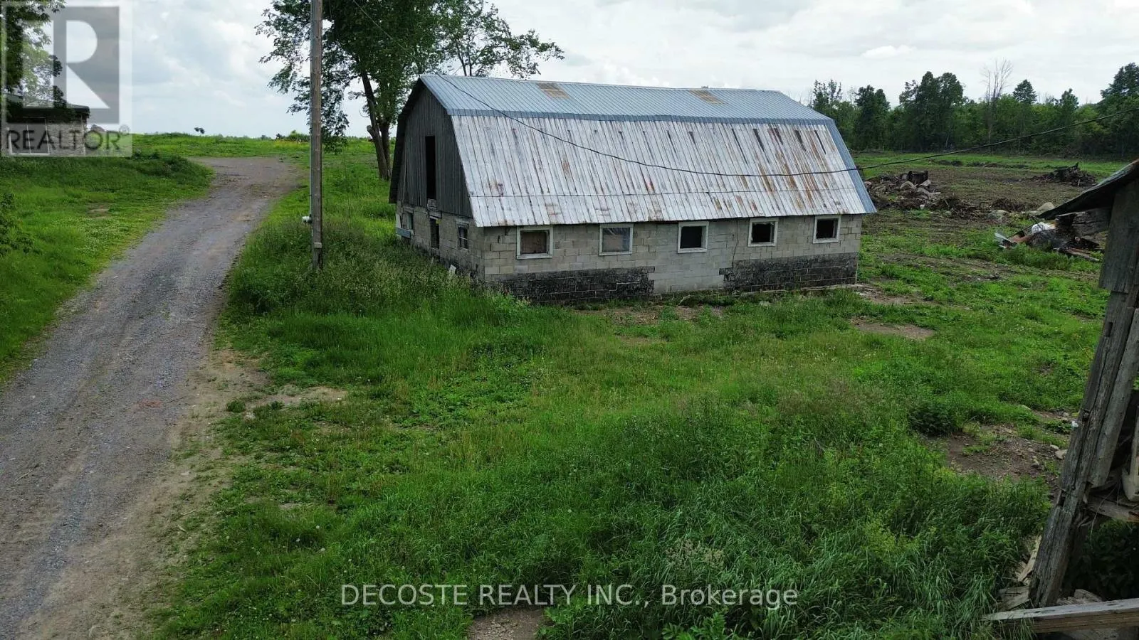 20800 LOCHIEL ROAD