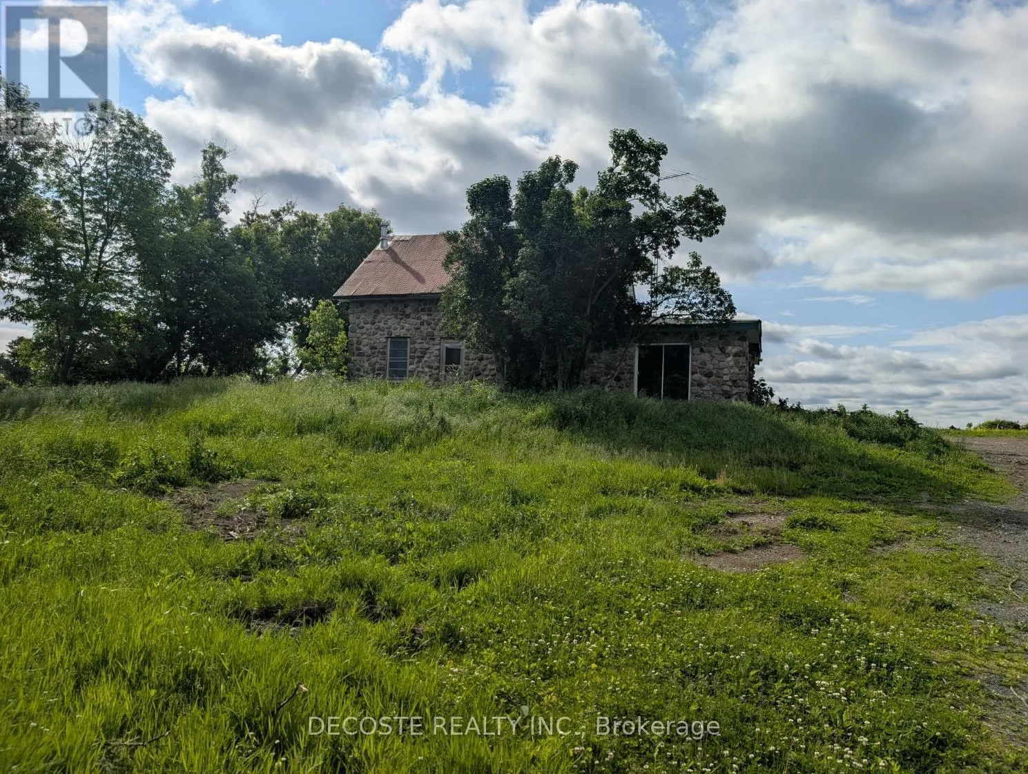 20800 LOCHIEL ROAD