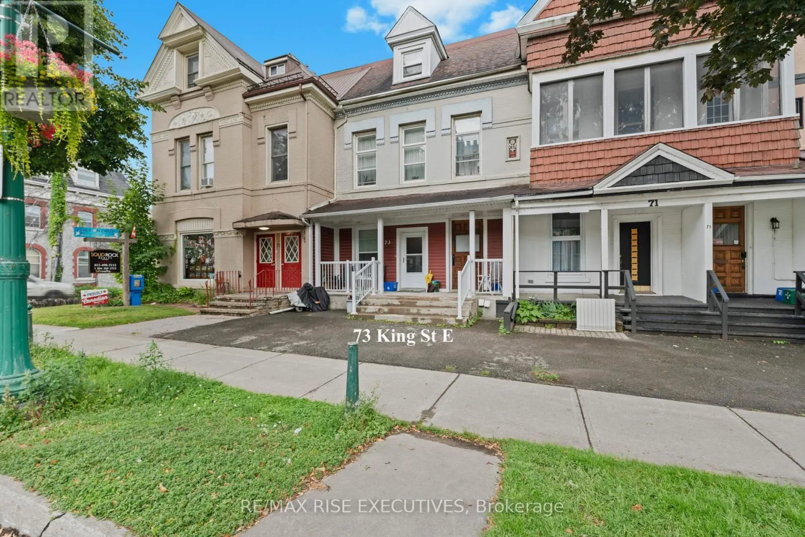 73 KING STREET E
