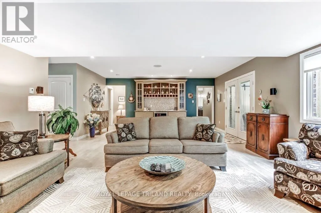 20 ENSLEY PLACE