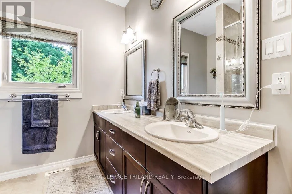 20 ENSLEY PLACE