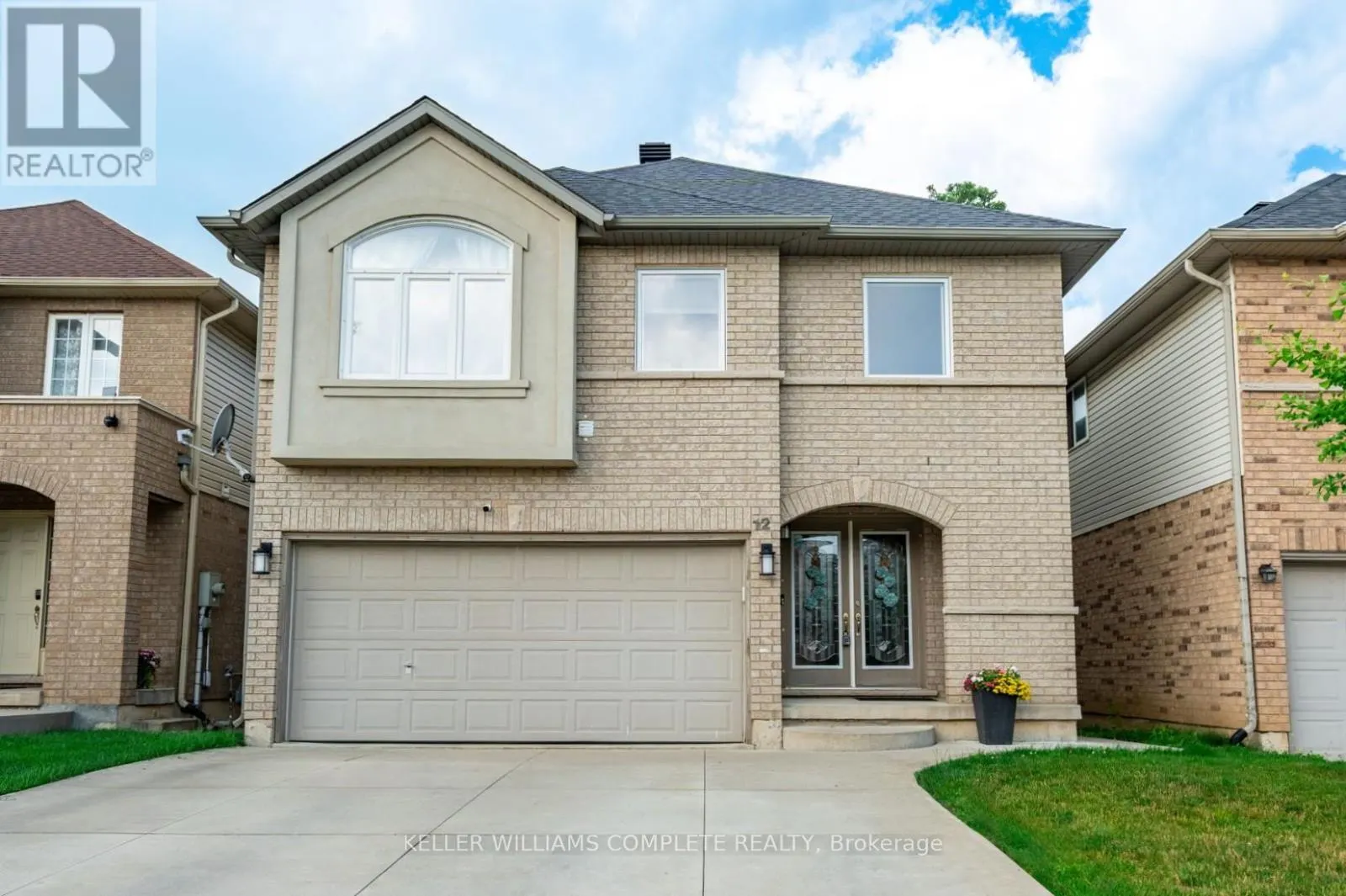12 GIOVANNA DRIVE
