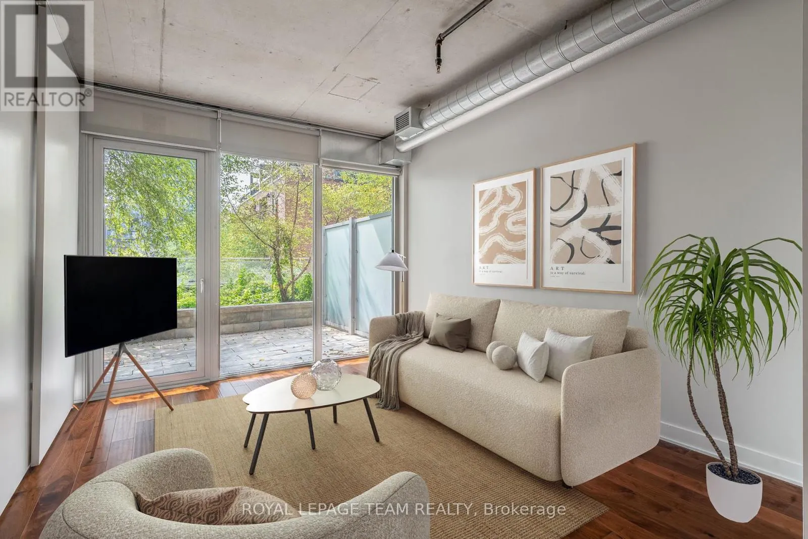 232 - 340 MCLEOD STREET