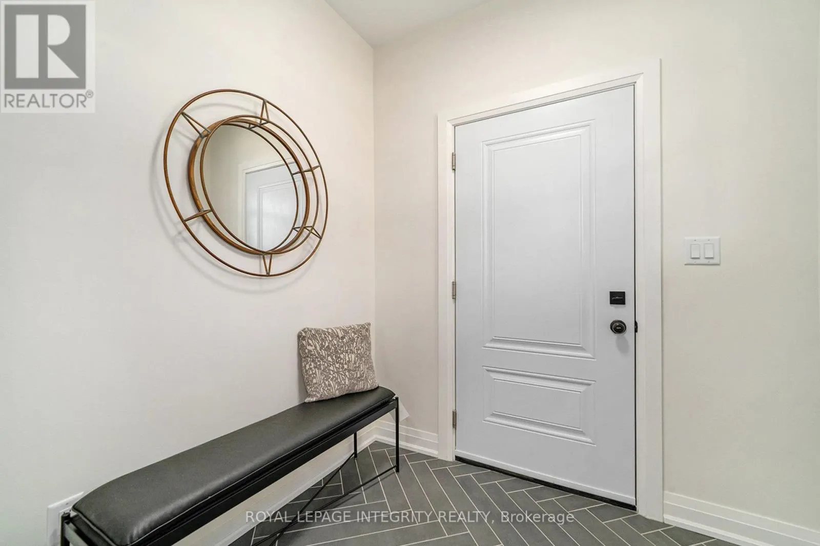2 - 29 WHITTLERS COVE LANE