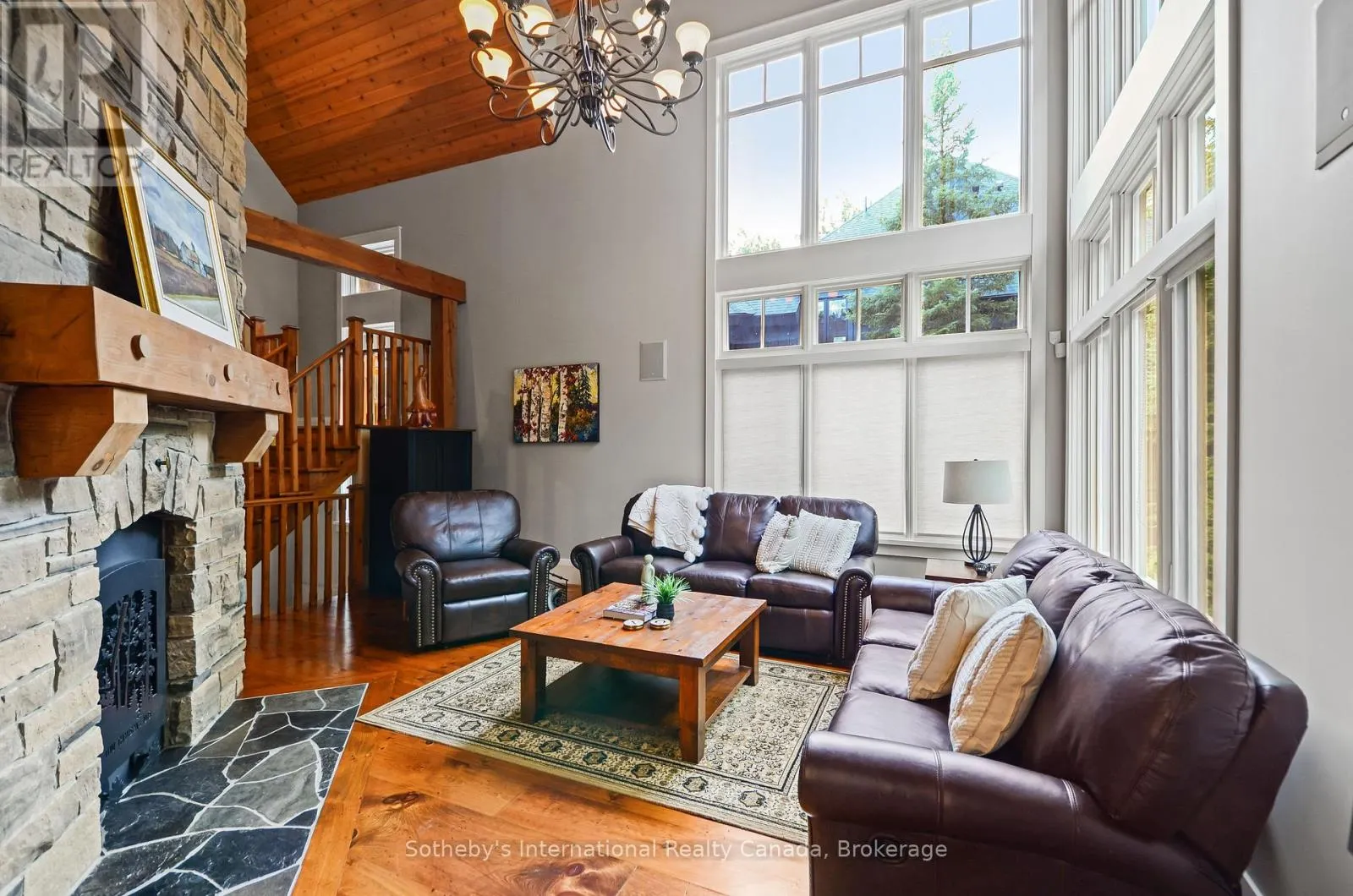 108 HEMLOCK COURT