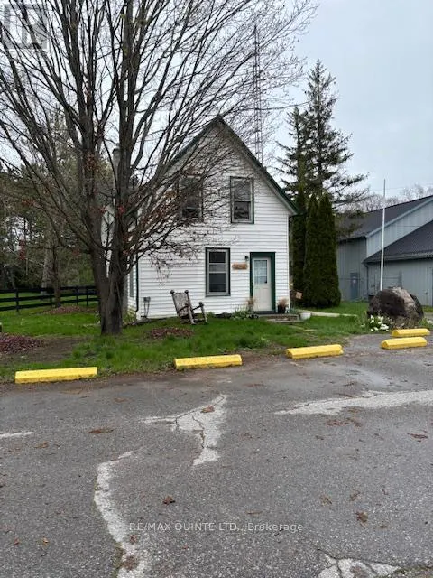 911-913 COUNTY ROAD 13