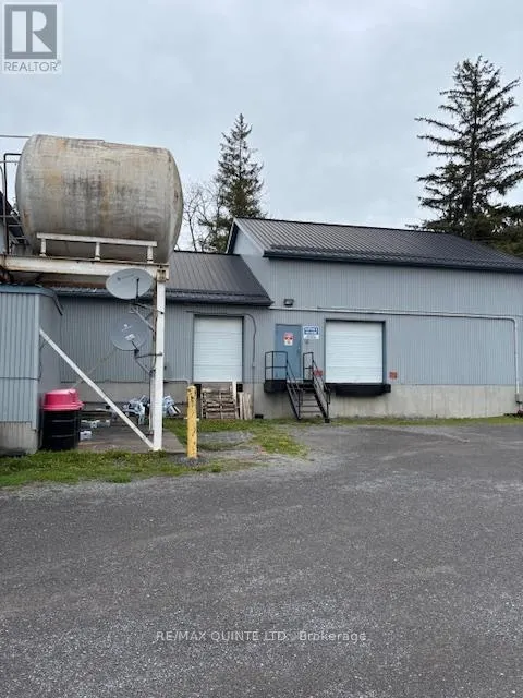 911-913 COUNTY ROAD 13