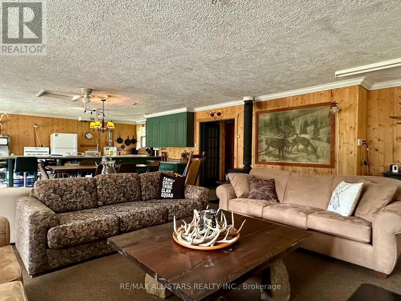 380 LEDGE ROAD