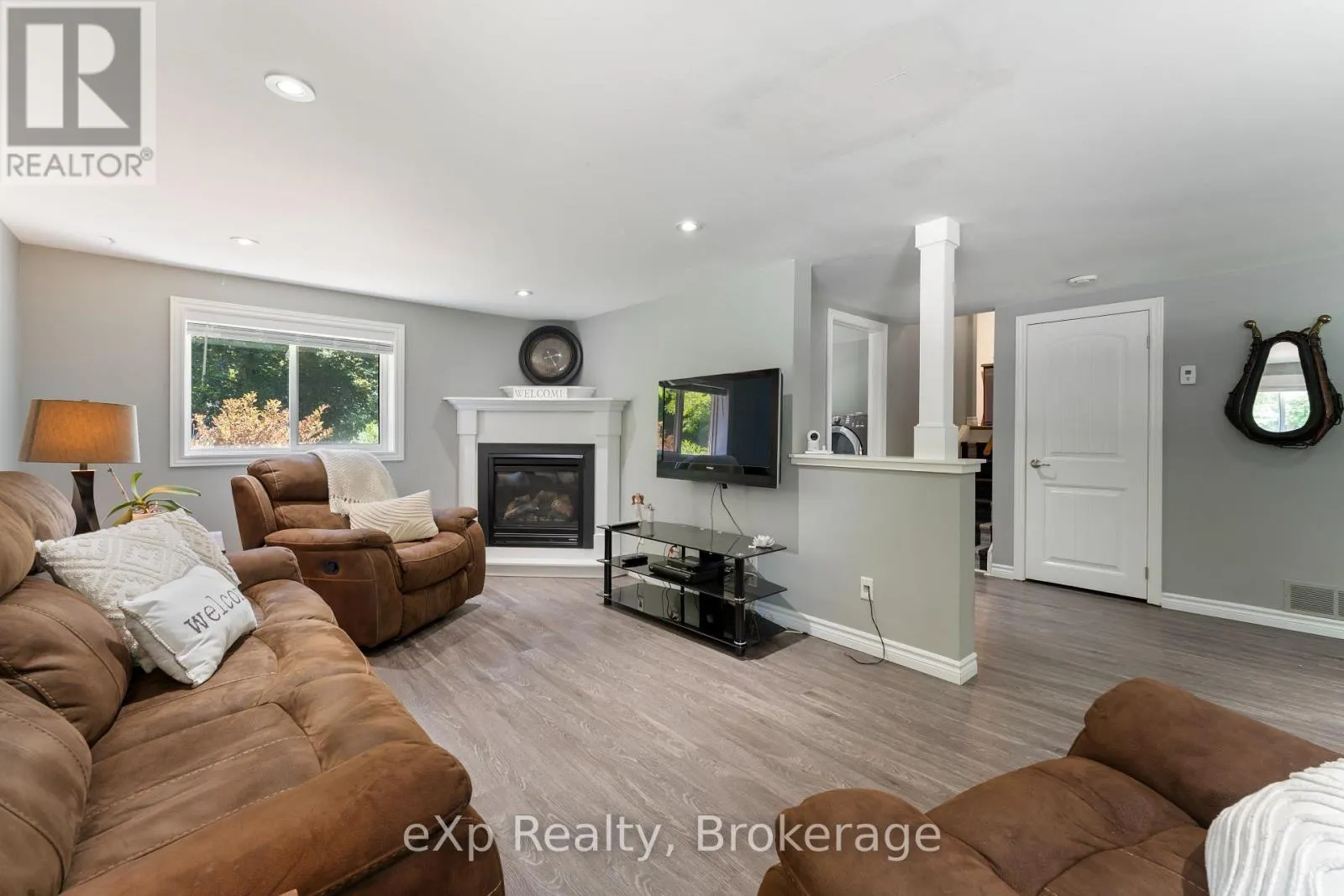 742 SILVER LAKE ROAD