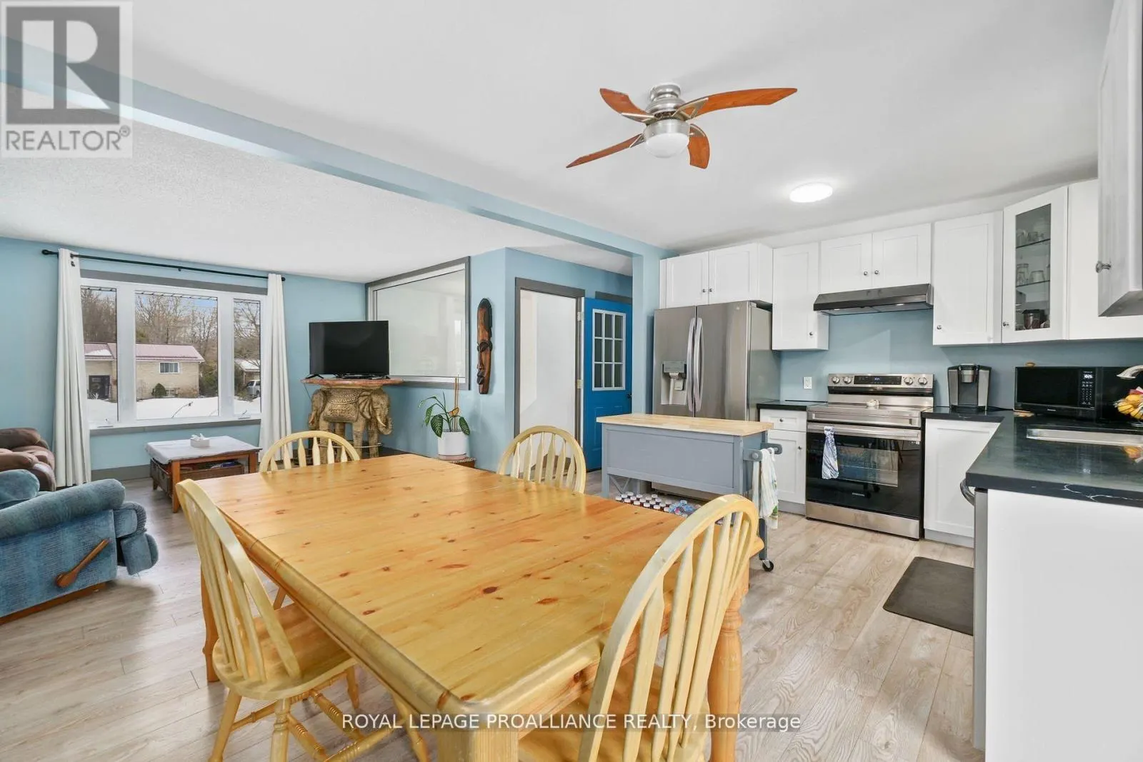 22 BUTLER STREET W