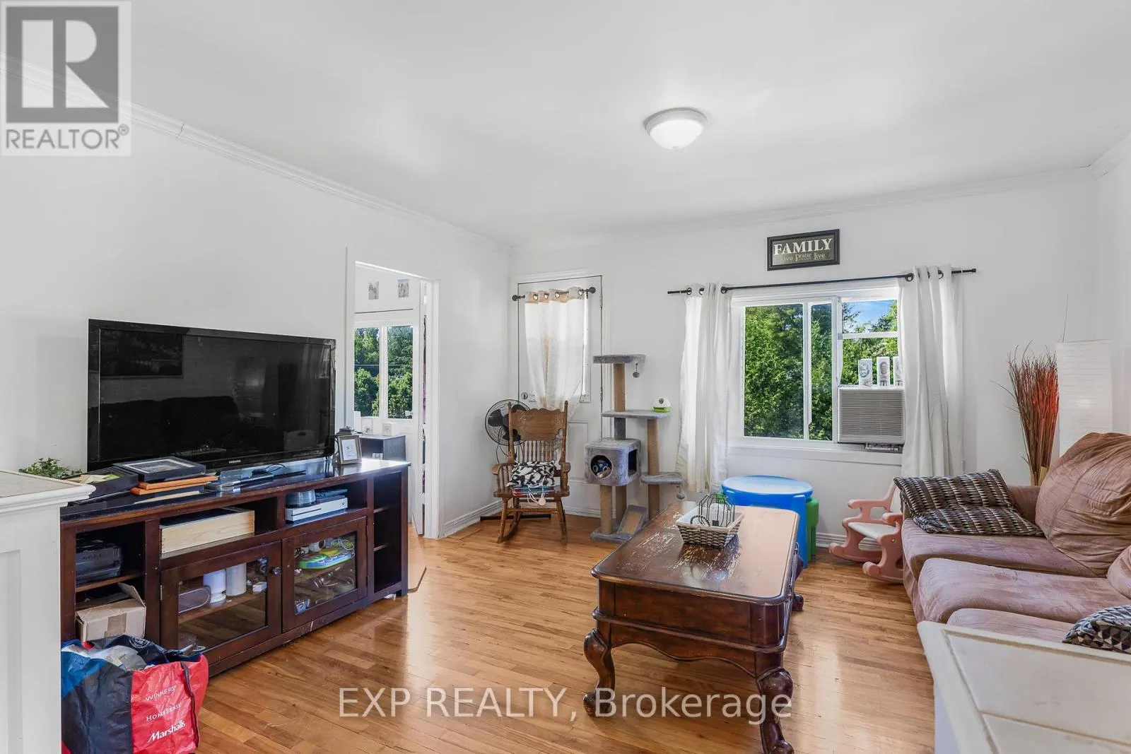 309-313 FRONT ROAD