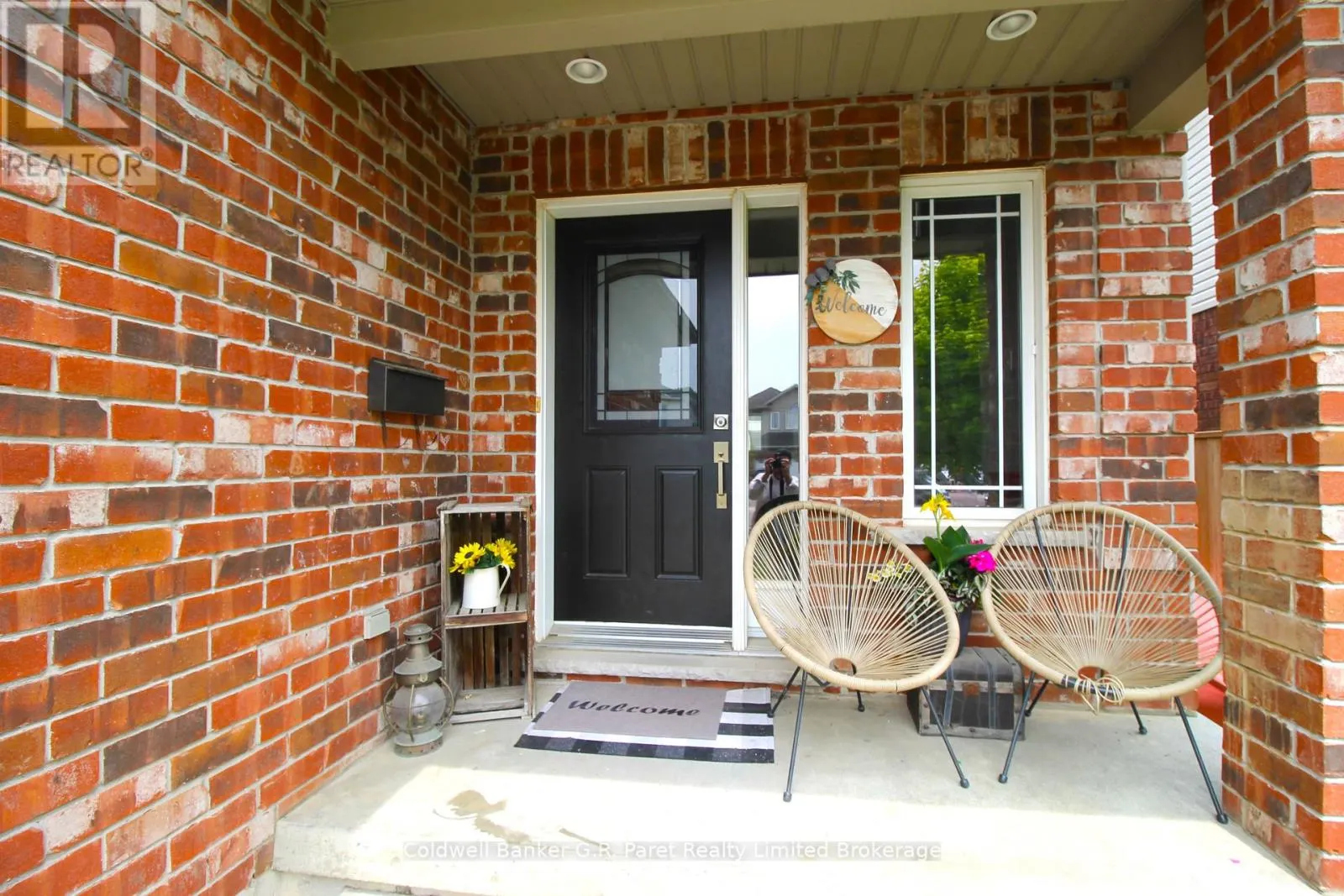 4 LANGRELL AVENUE