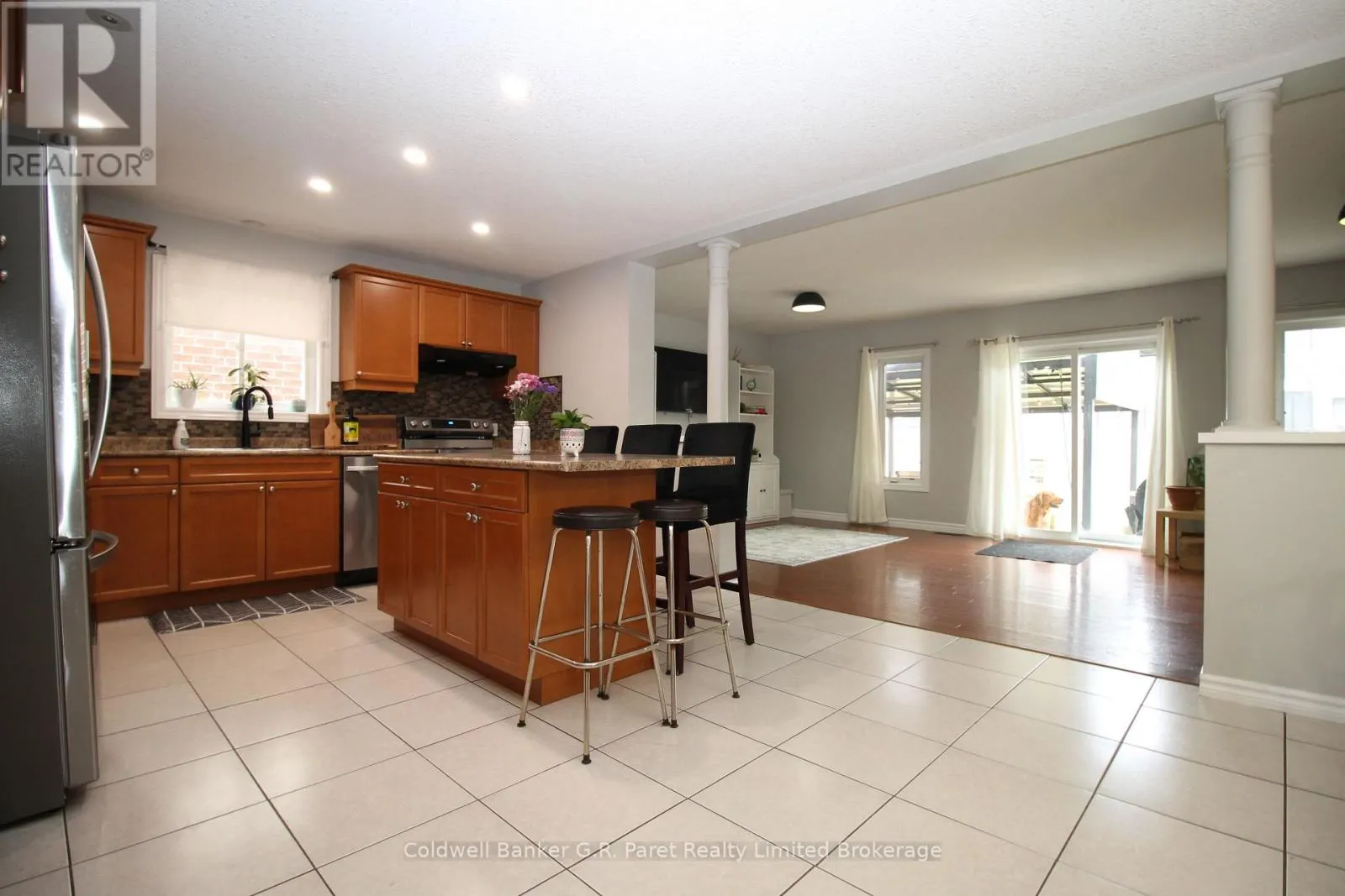 4 LANGRELL AVENUE