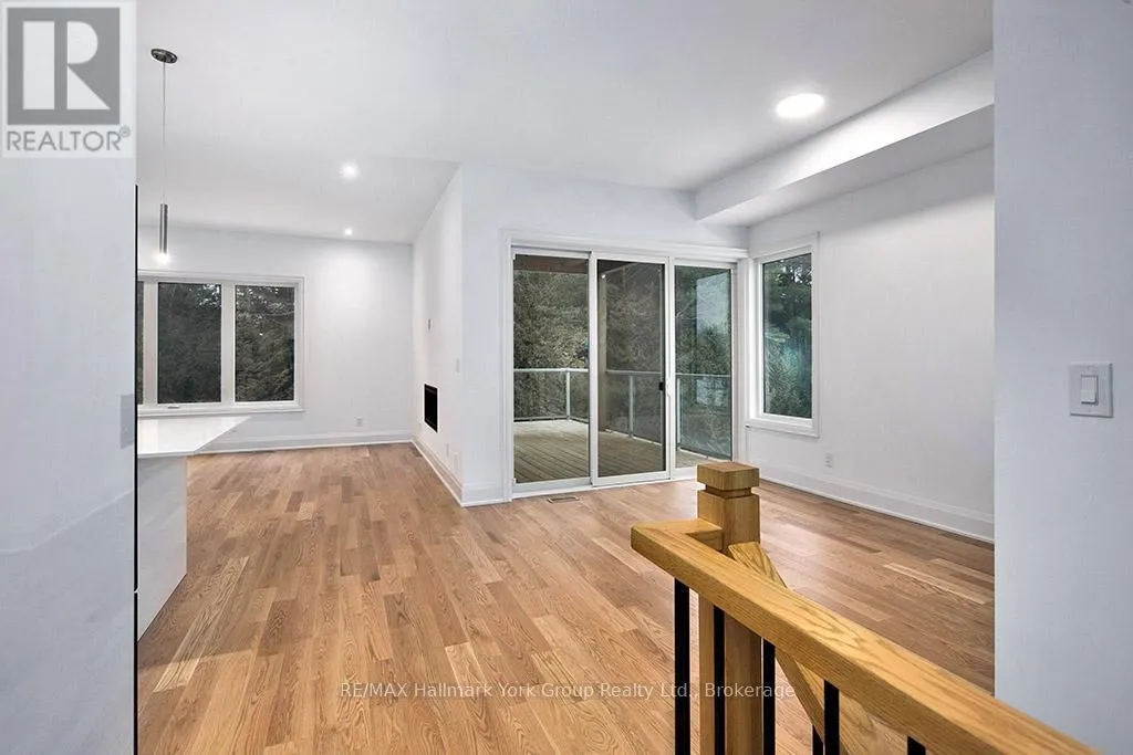 23 WATERVIEW LANE
