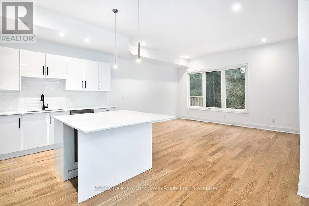 23 WATERVIEW LANE