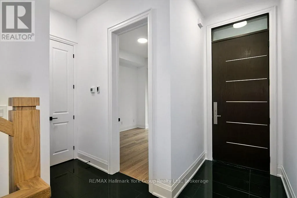 23 WATERVIEW LANE