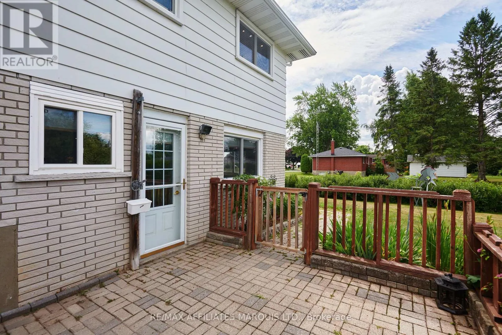 11 AULT DRIVE