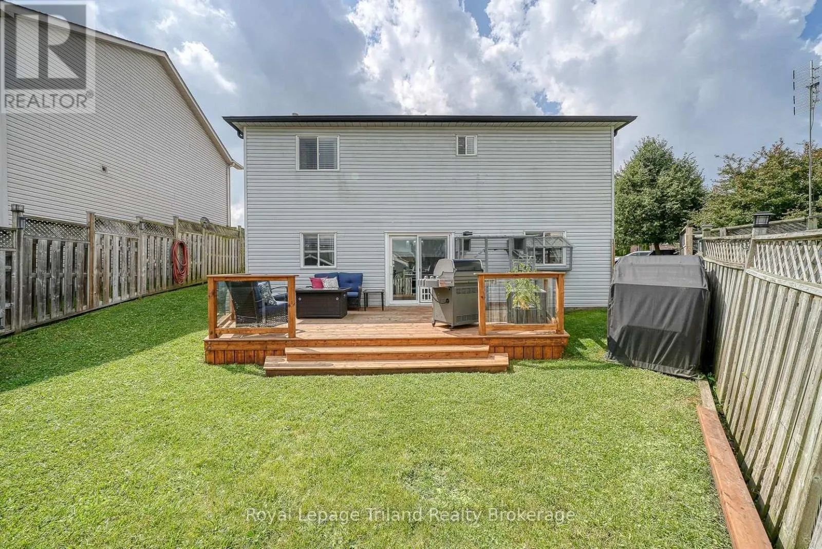109 CANROBERT STREET
