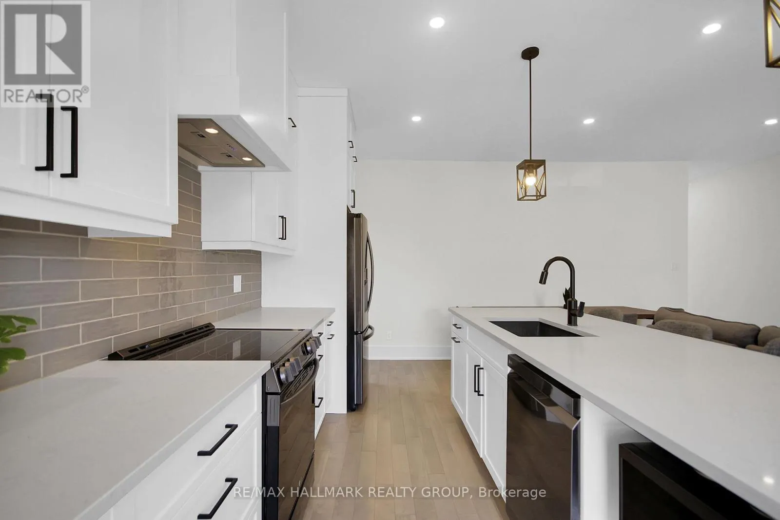 126-128 PRESCOTT STREET