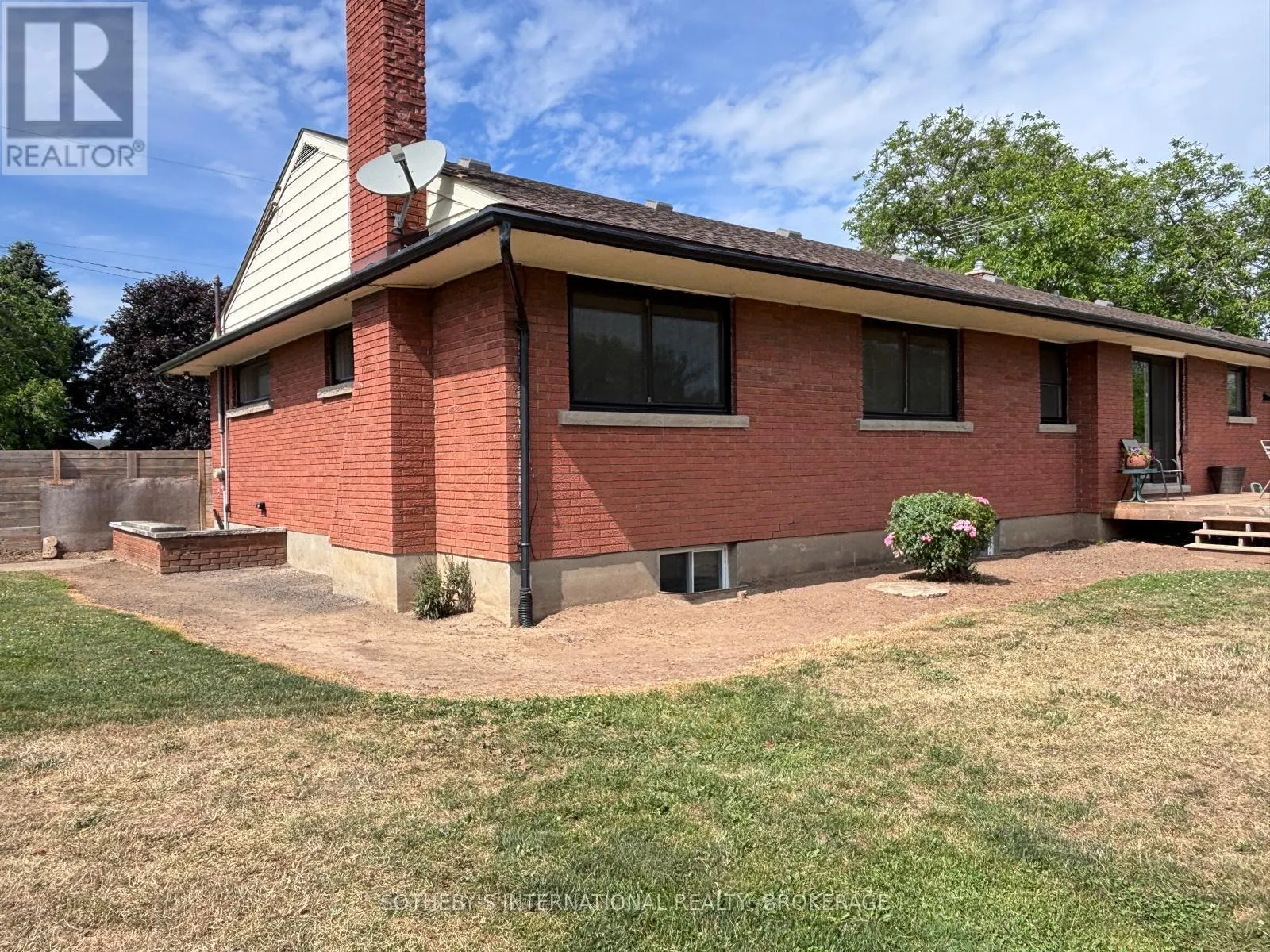 540 CONCESSION 1 ROAD