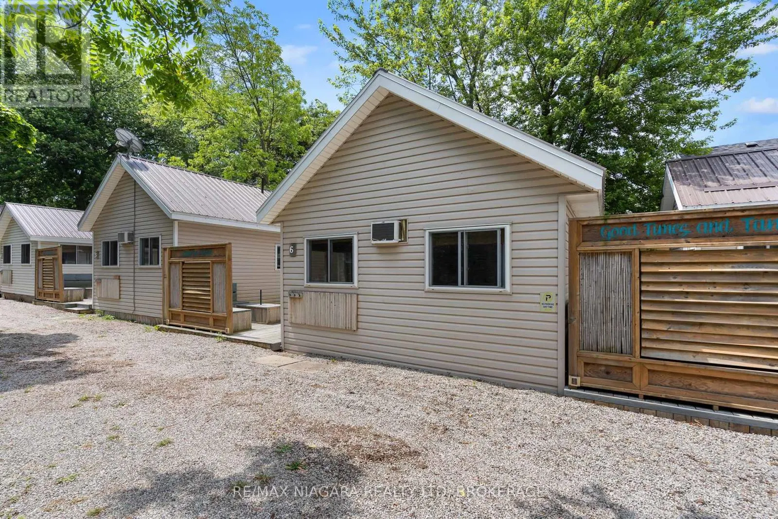 12343 LAKESHORE ROAD