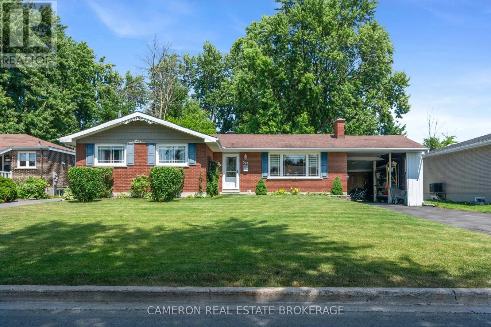 523 LYNWOOD DRIVE