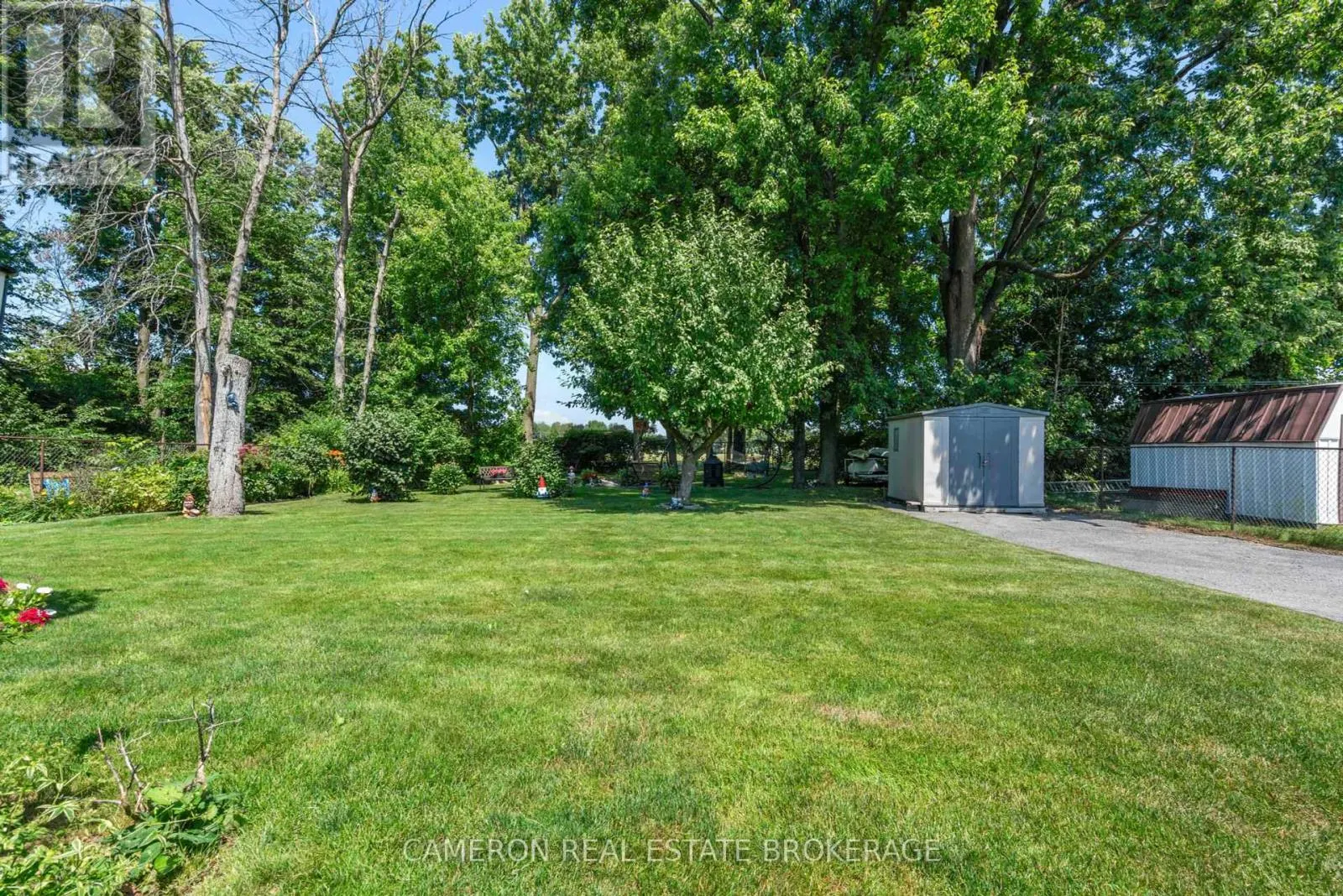 523 LYNWOOD DRIVE