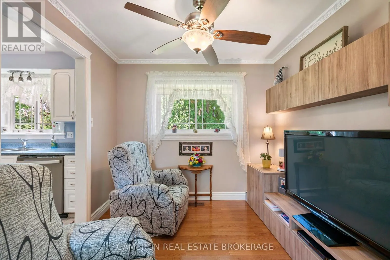 523 LYNWOOD DRIVE