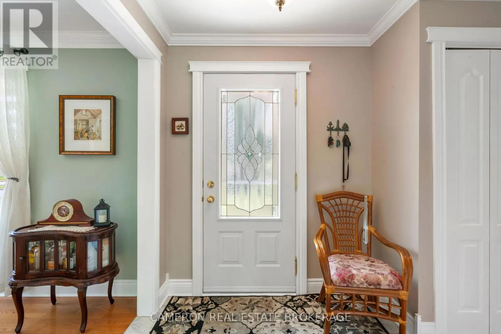 523 LYNWOOD DRIVE