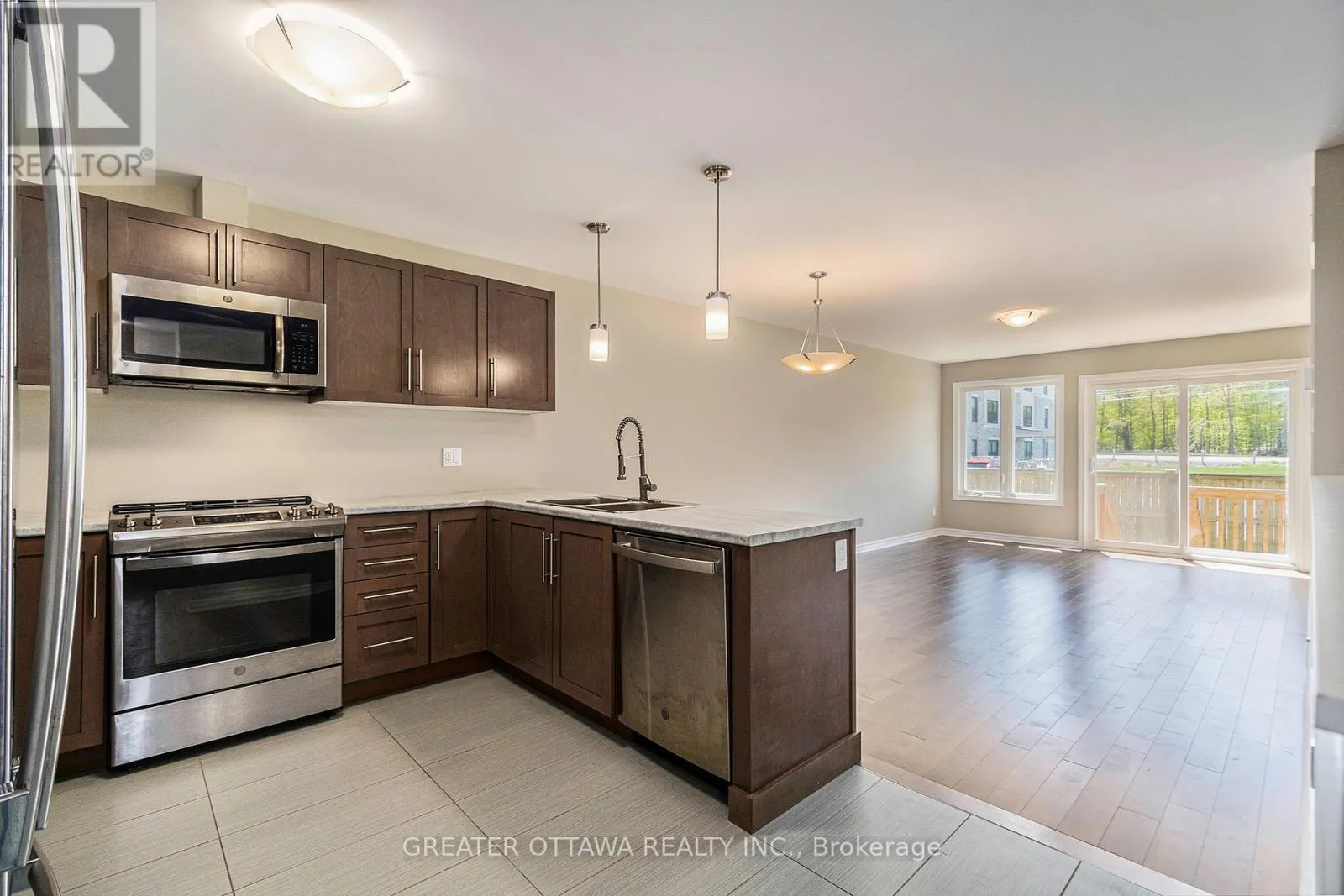 18 MORGAN CLOUTHIER WAY