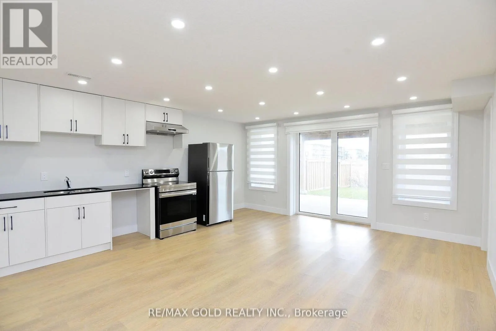 86 GRANDVILLE CIRCLE