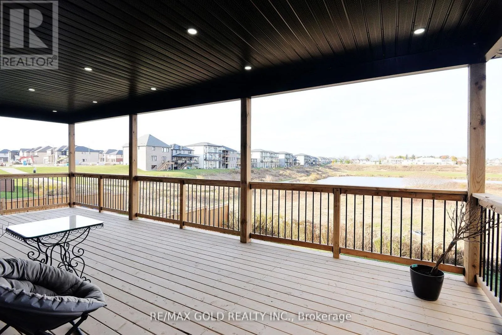 86 GRANDVILLE CIRCLE