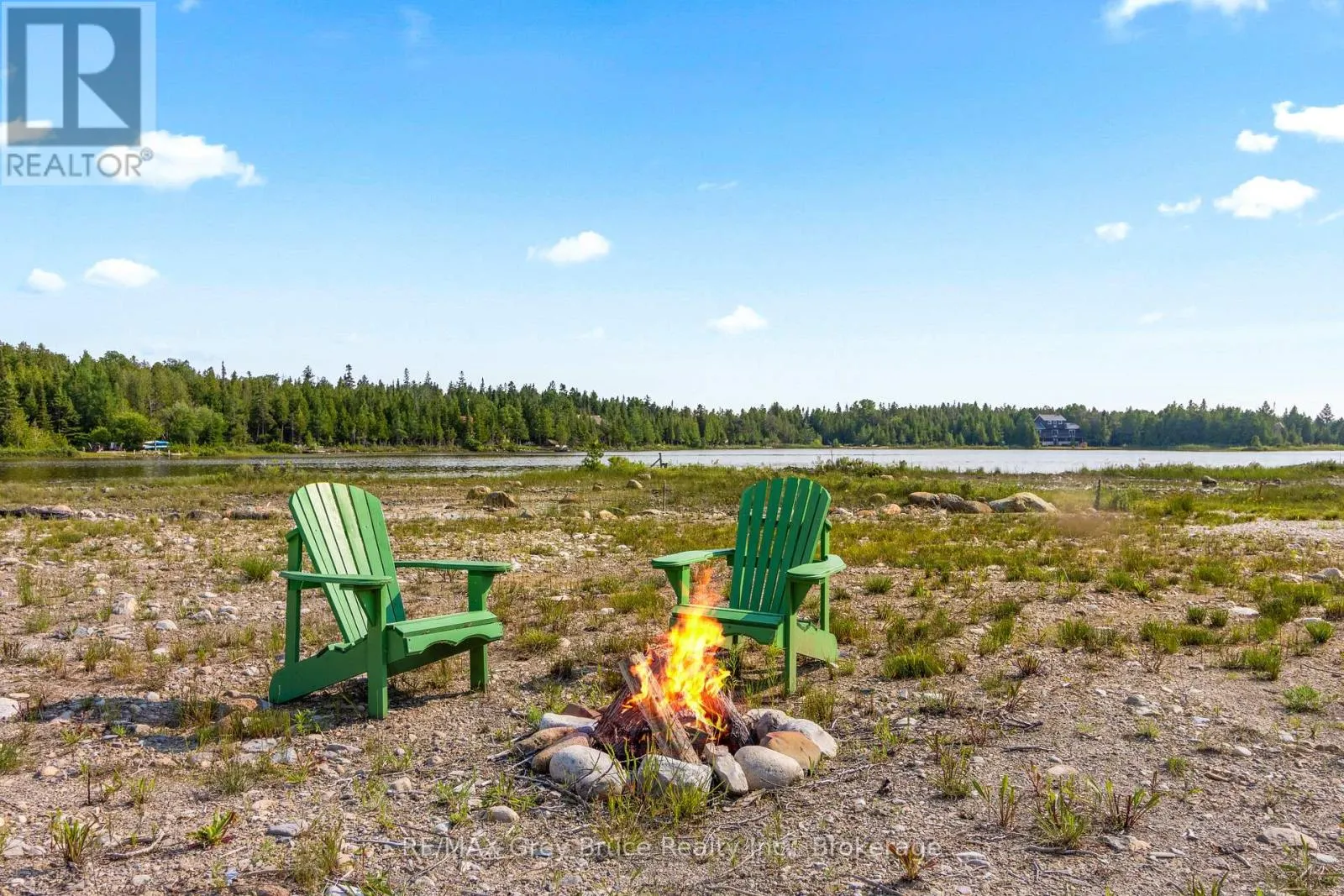 850 DORCAS BAY ROAD