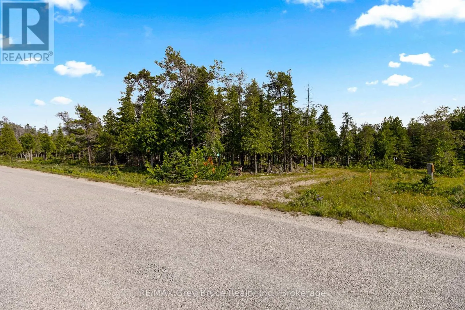 850 DORCAS BAY ROAD