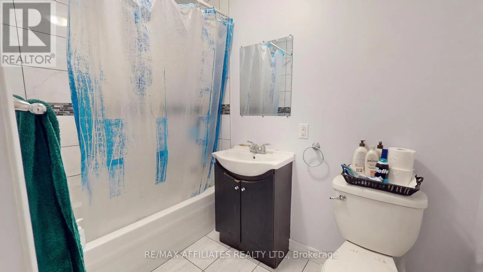 11 - 76 COMPATA WAY S