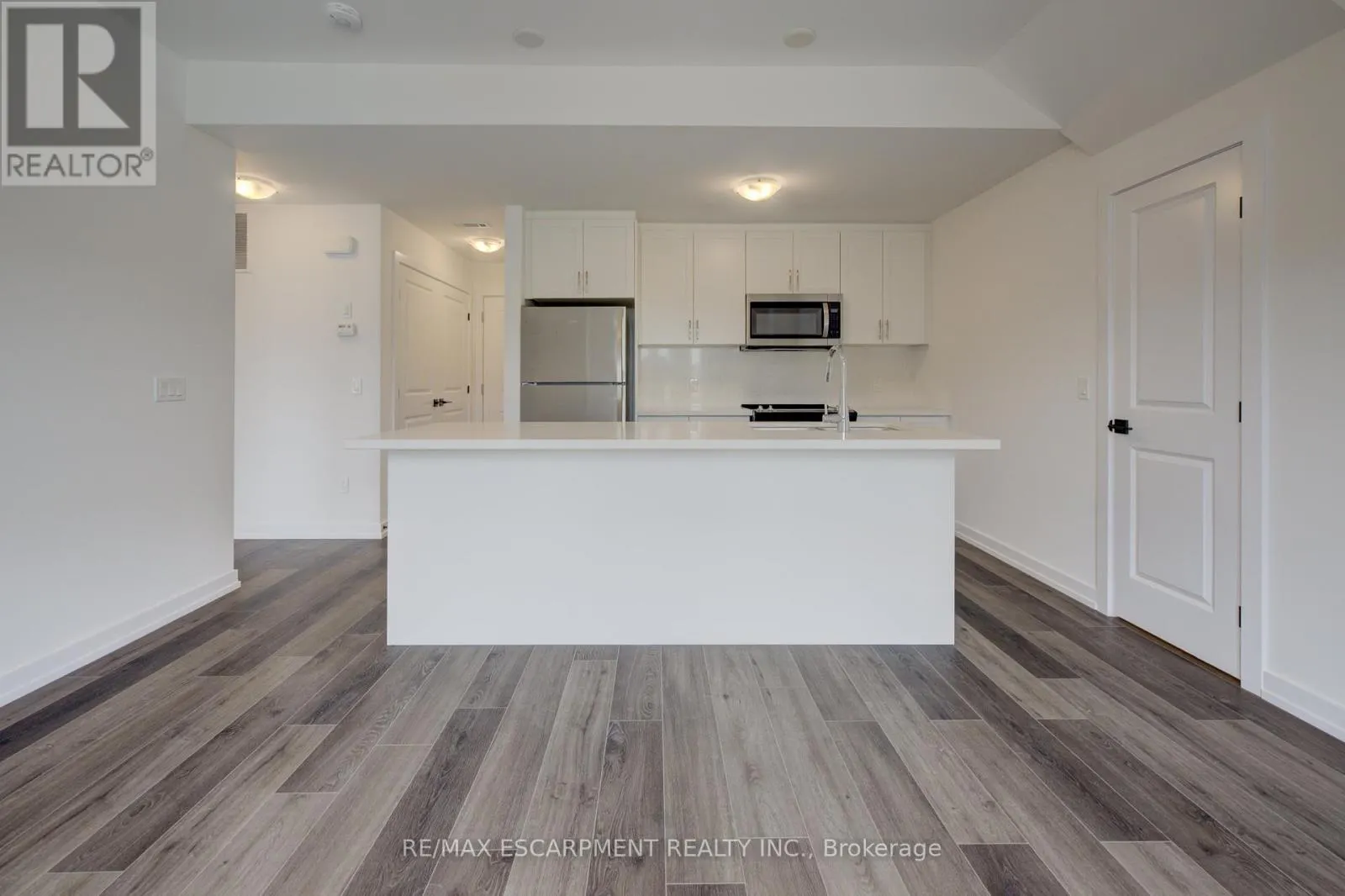 209 BURKE STREET