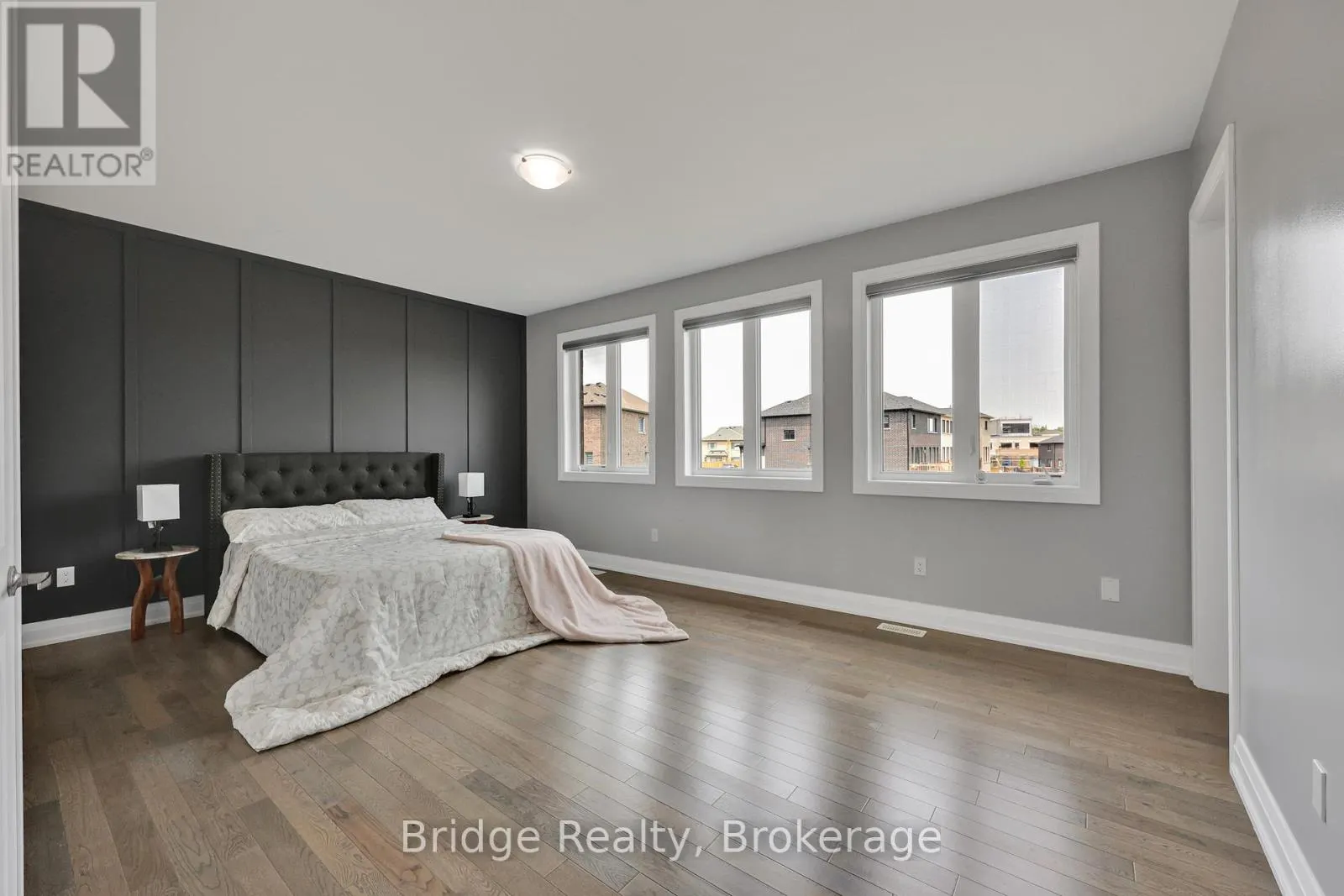 1343 UPPER THAMES DRIVE