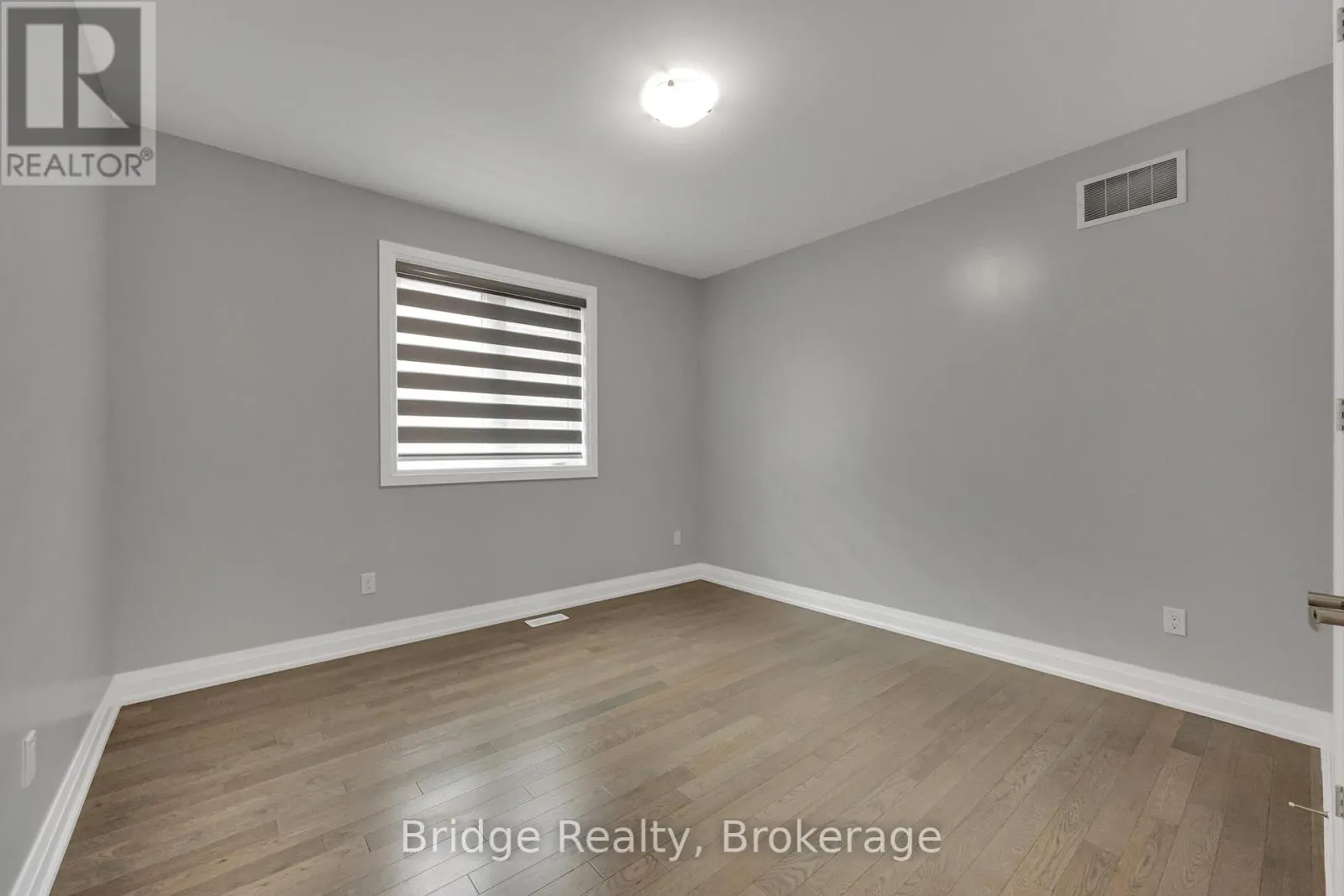 1343 UPPER THAMES DRIVE