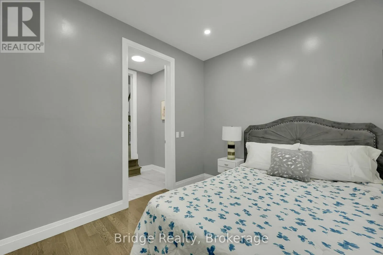 1343 UPPER THAMES DRIVE