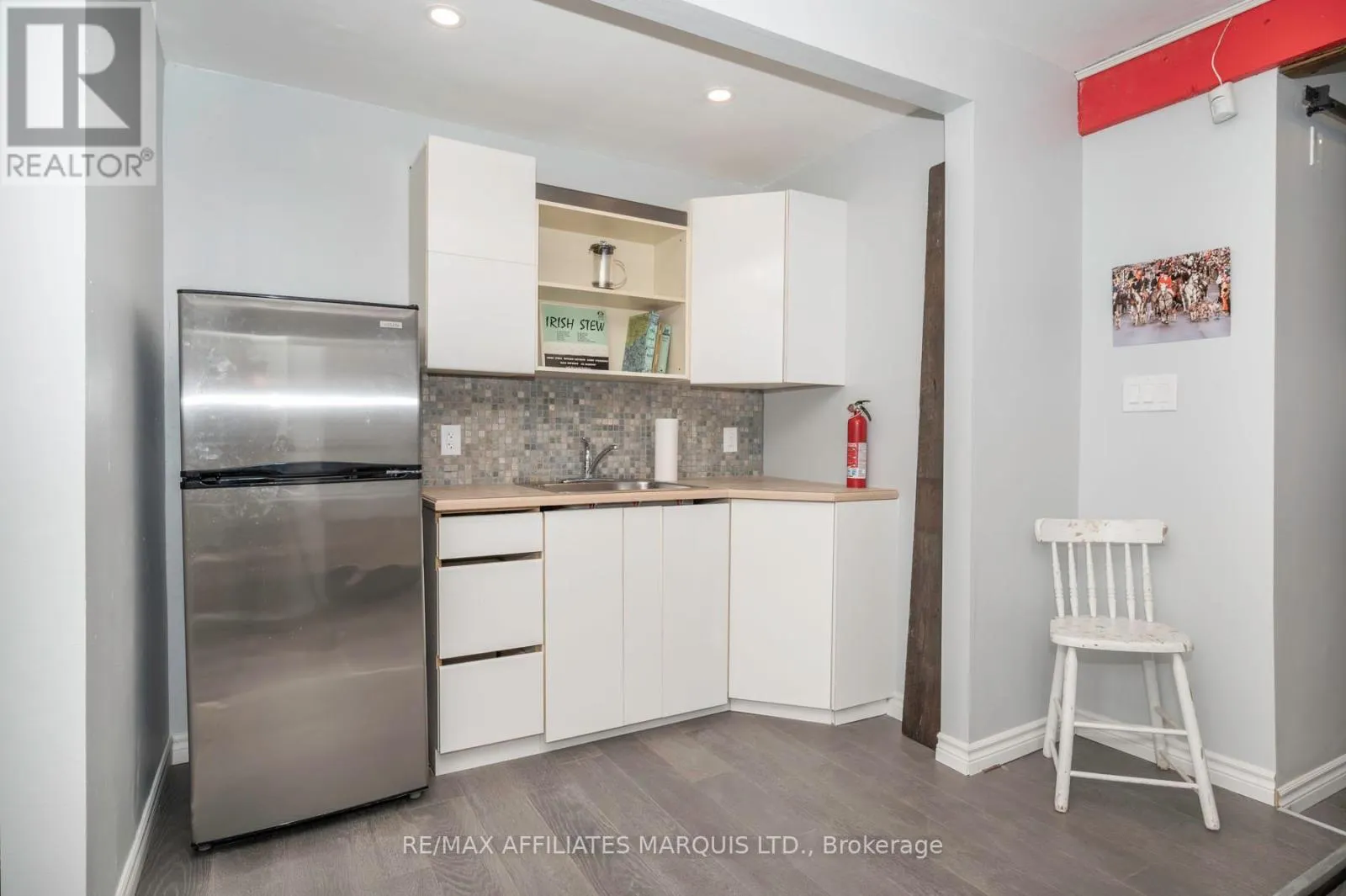 155 MONTREAL ROAD