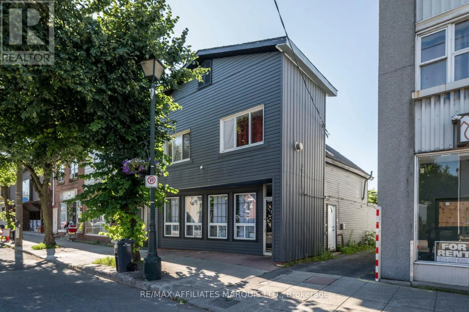 155 MONTREAL ROAD