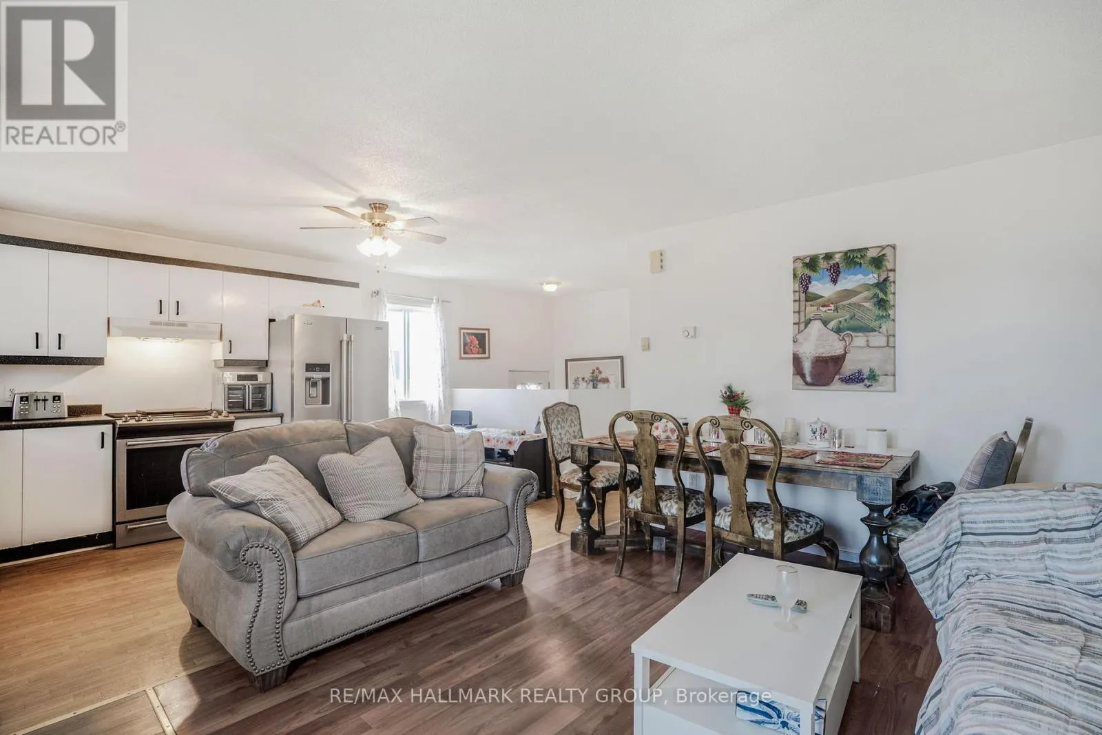 1013 JACYNTHE STREET