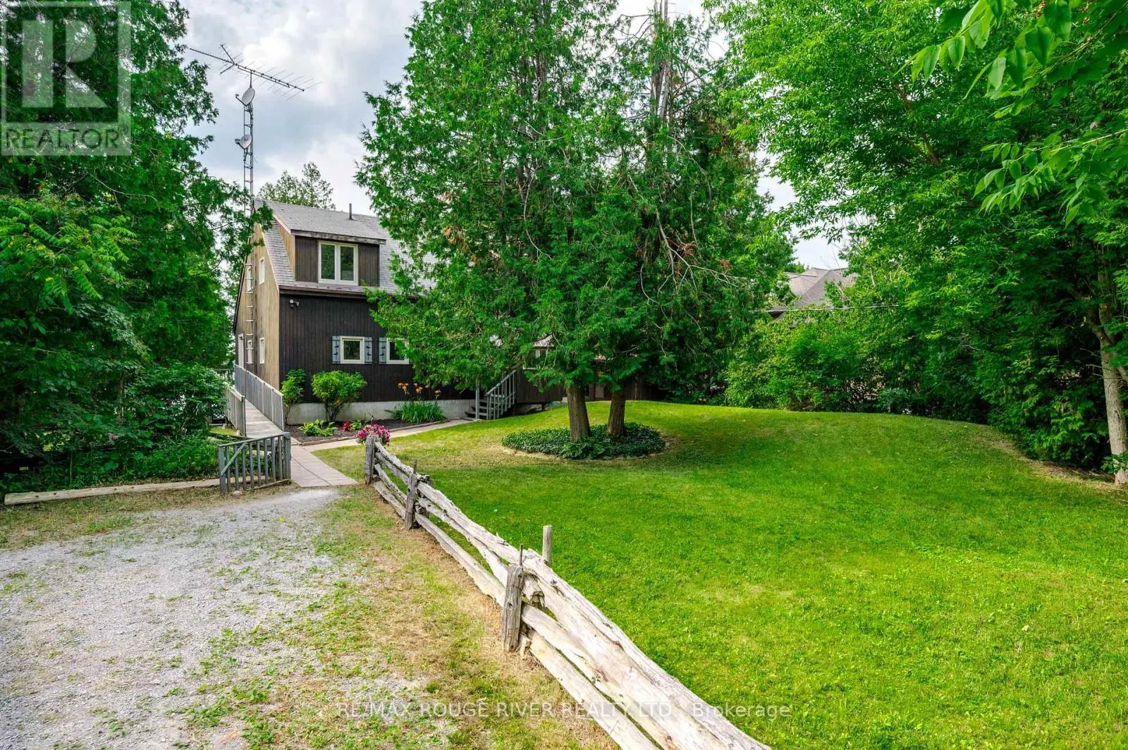 1280 BIRCHVIEW ROAD