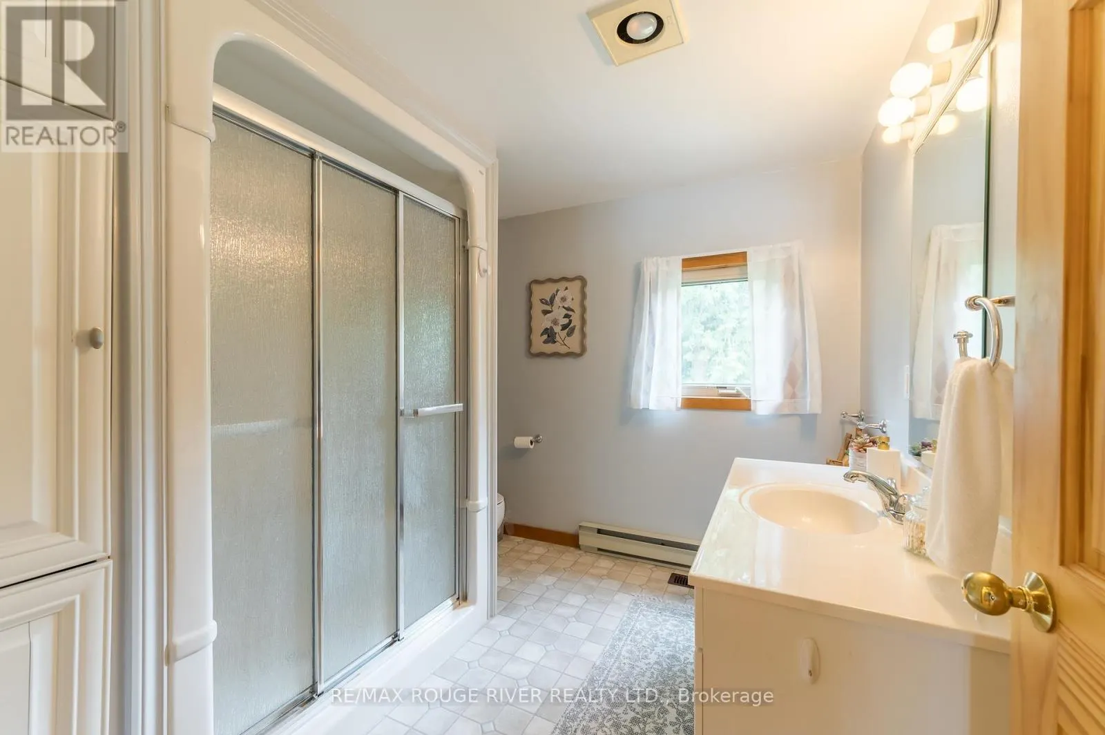 1280 BIRCHVIEW ROAD
