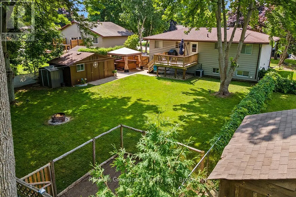 580 2ND  A STREET W