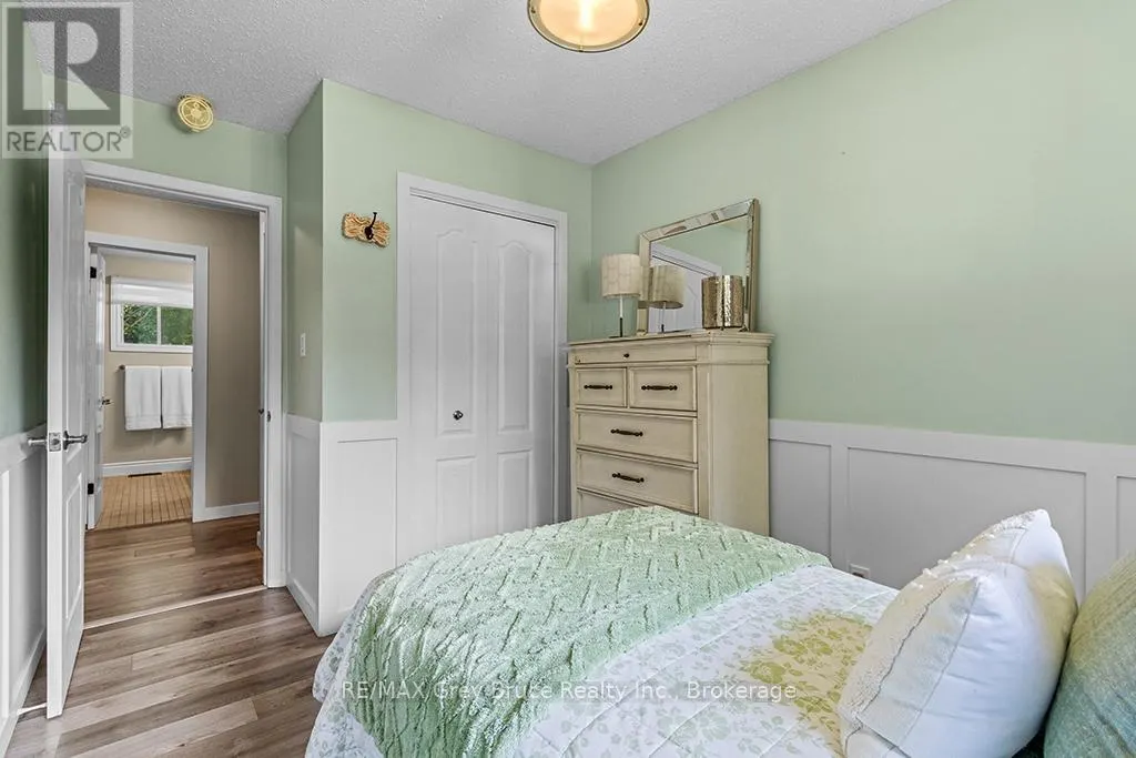 580 2ND  A STREET W